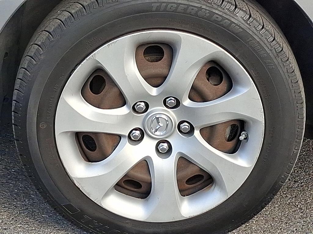 used 2013 Mazda Mazda3 car, priced at $8,995