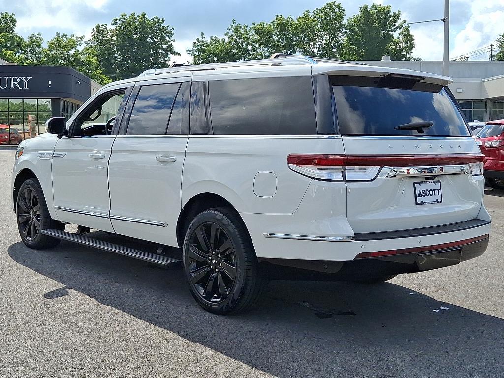 used 2022 Lincoln Navigator L car, priced at $59,995