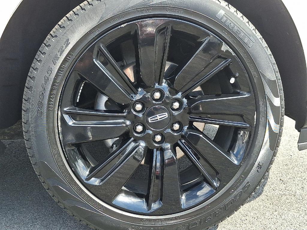 used 2022 Lincoln Navigator L car, priced at $59,995