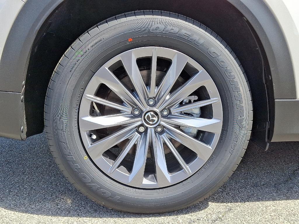 new 2025 Mazda CX-90 car, priced at $42,900