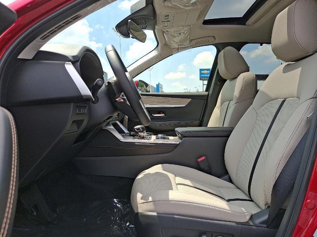 new 2025 Mazda CX-90 car, priced at $43,695
