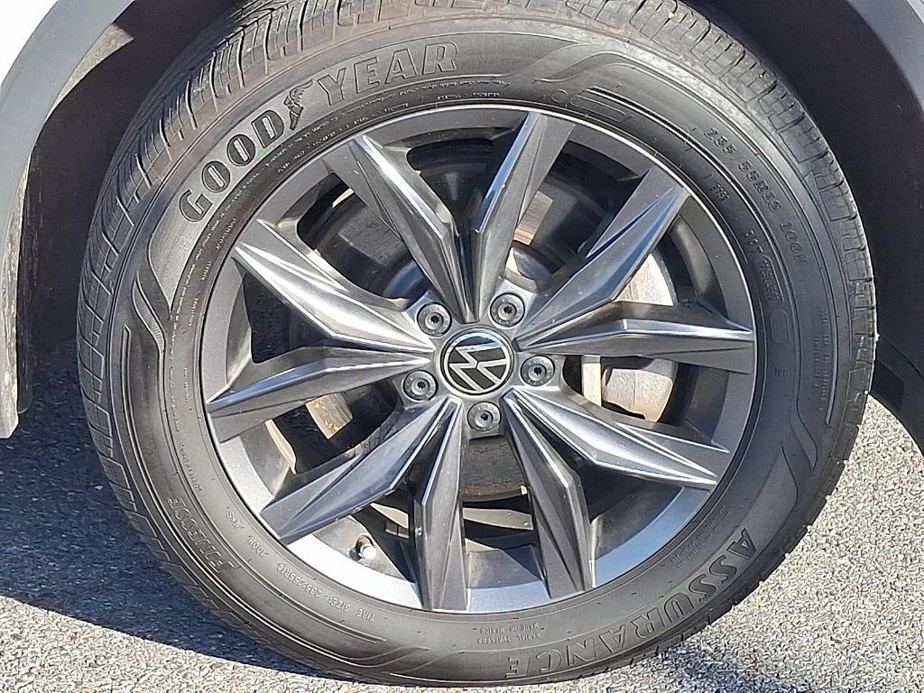 used 2024 Volkswagen Tiguan car, priced at $26,995