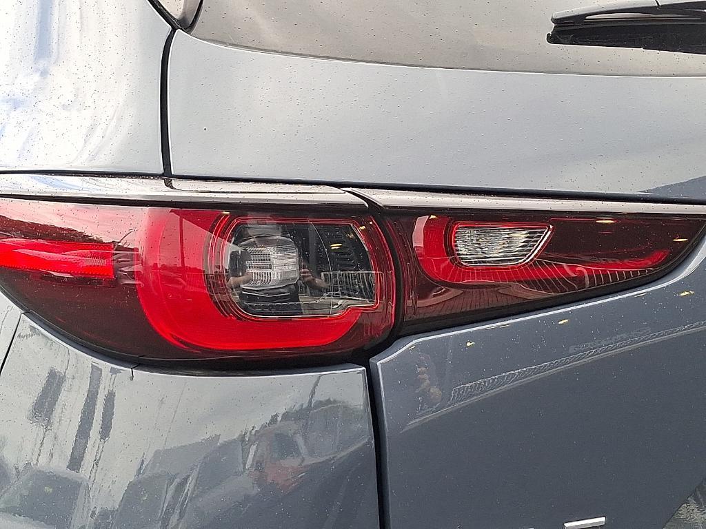 used 2022 Mazda CX-5 car, priced at $25,995