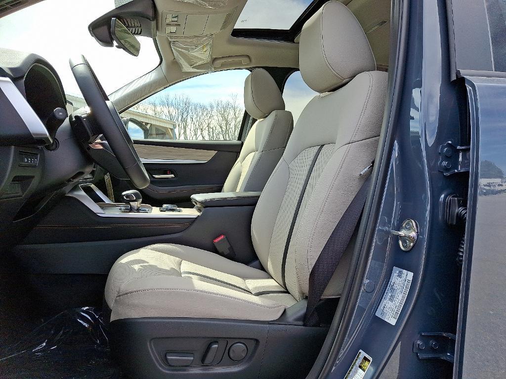 new 2025 Mazda CX-70 car, priced at $42,575