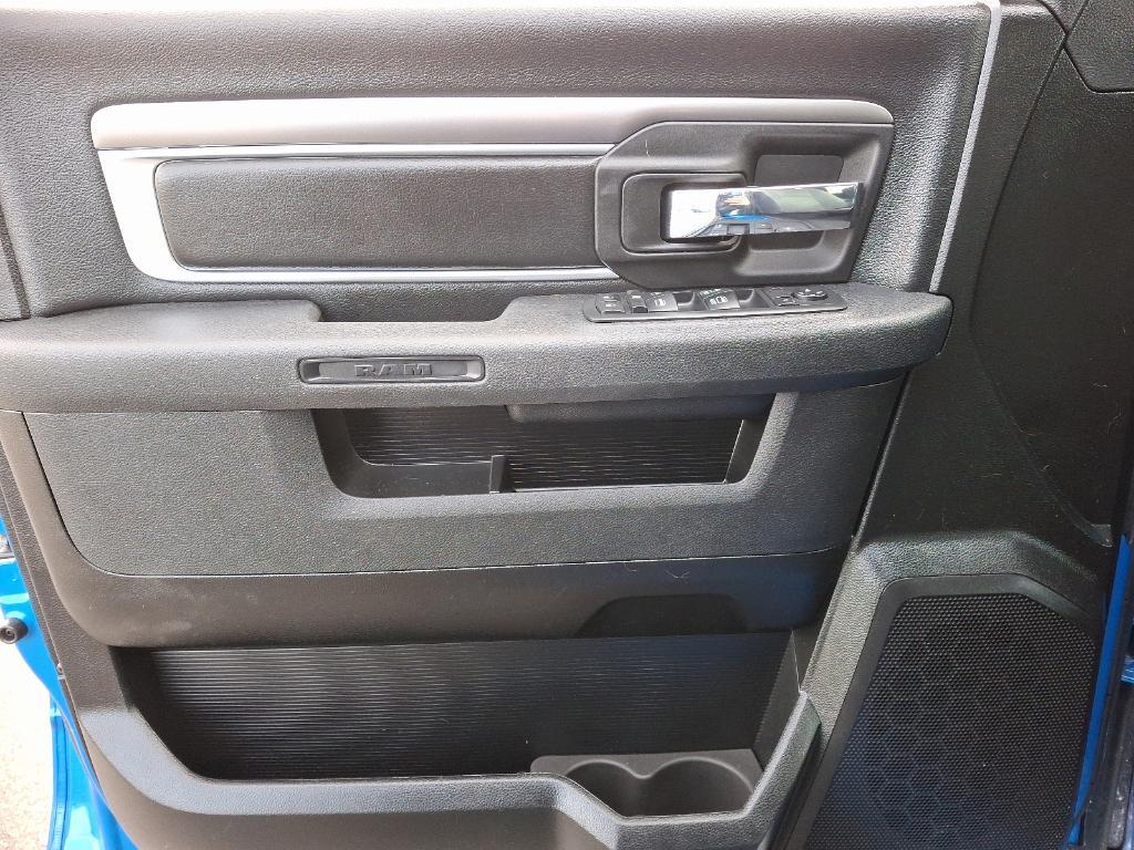 used 2022 Ram 1500 Classic car, priced at $30,998