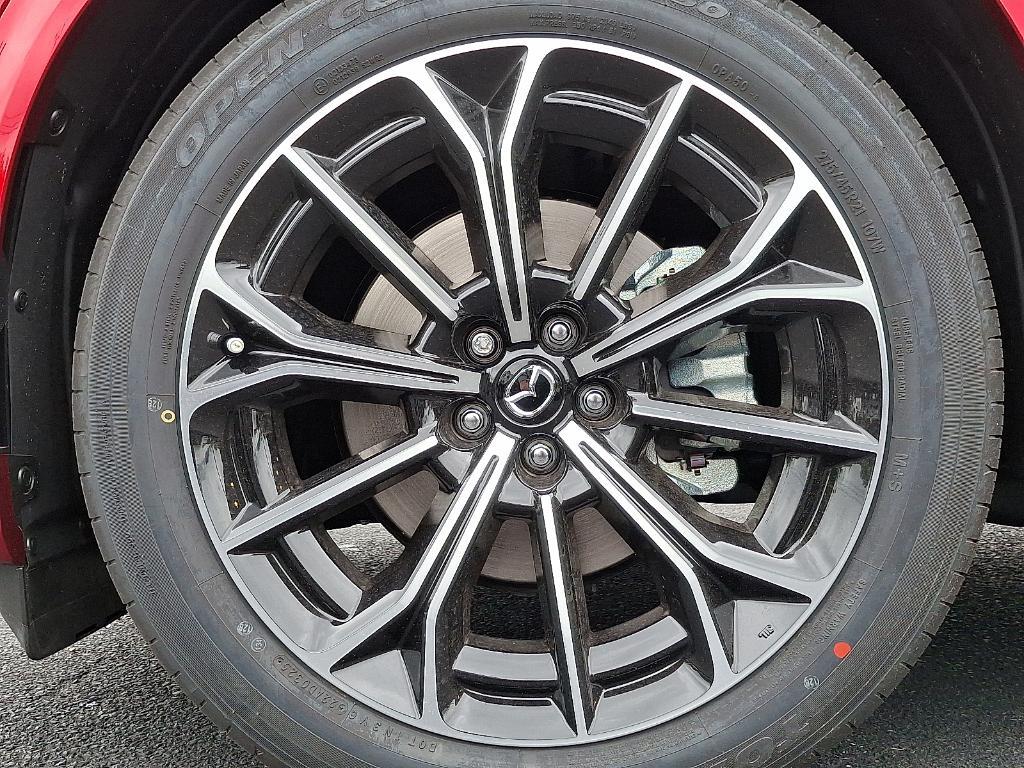 new 2025 Mazda CX-70 car, priced at $54,725