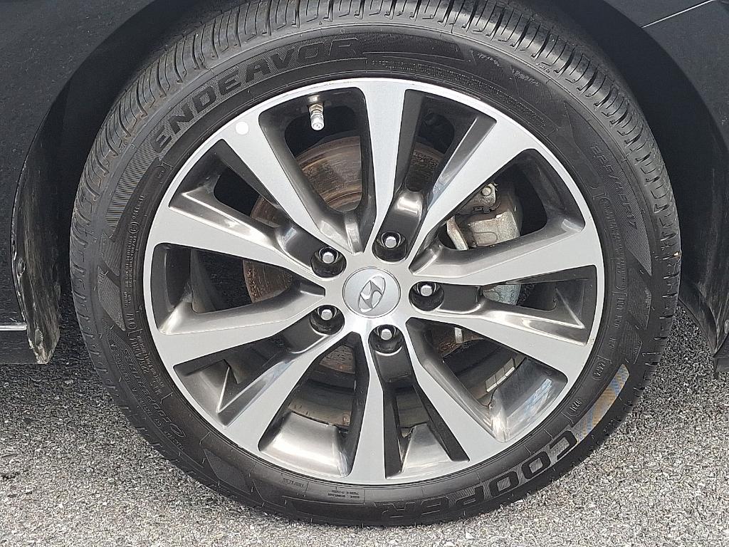 used 2020 Hyundai Elantra GT car, priced at $15,995