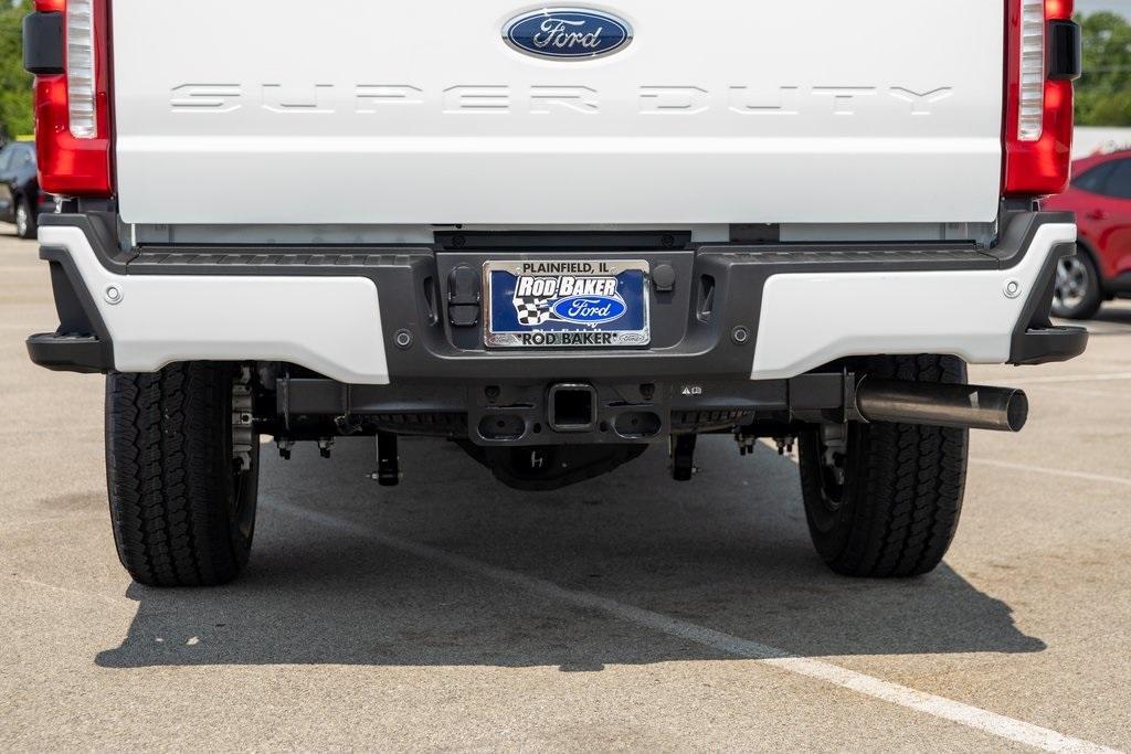 new 2025 Ford F-350 car, priced at $52,854