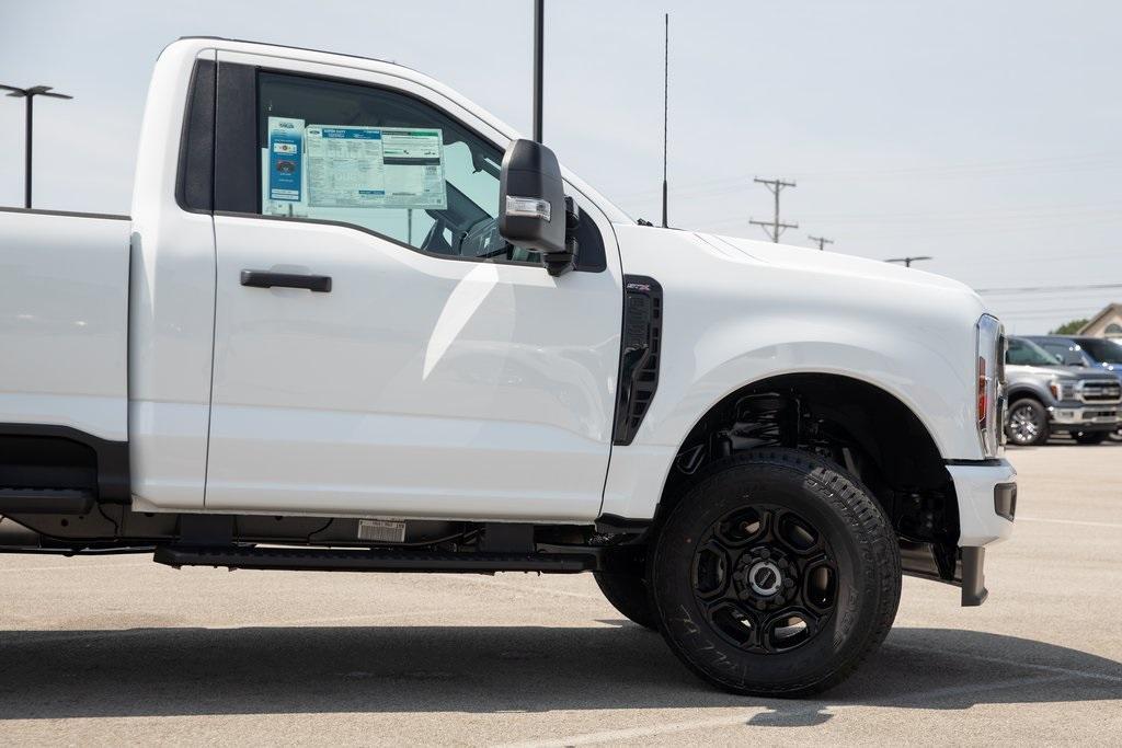 new 2025 Ford F-350 car, priced at $52,854