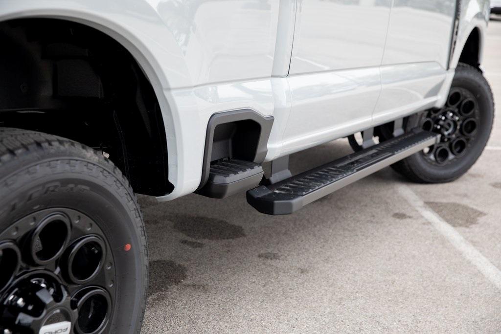 new 2025 Ford F-250 car, priced at $71,054