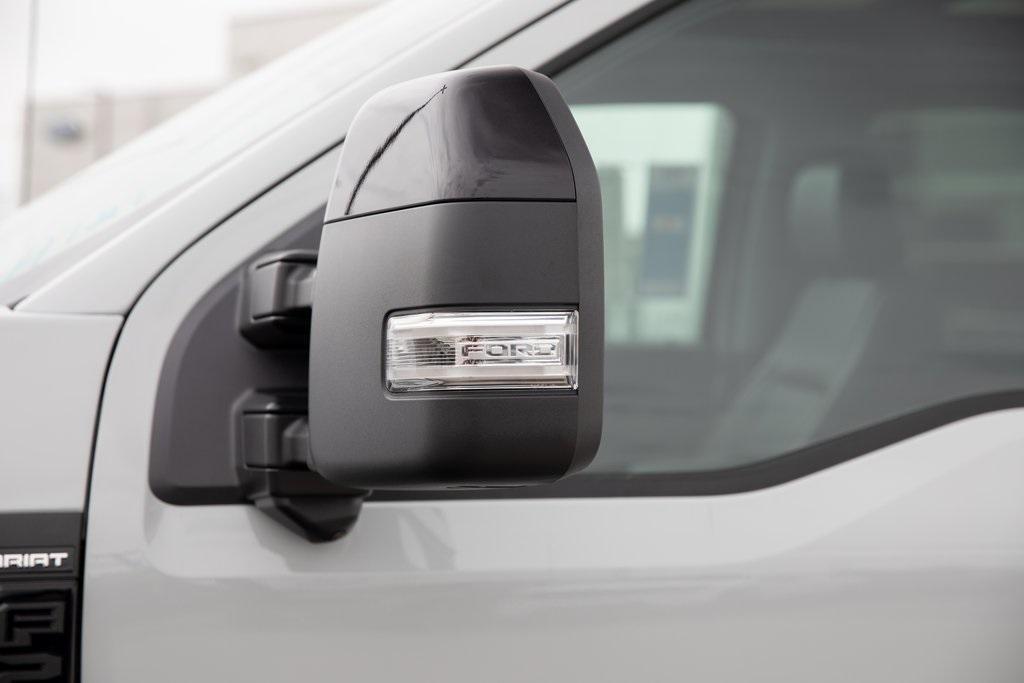 new 2025 Ford F-250 car, priced at $71,054