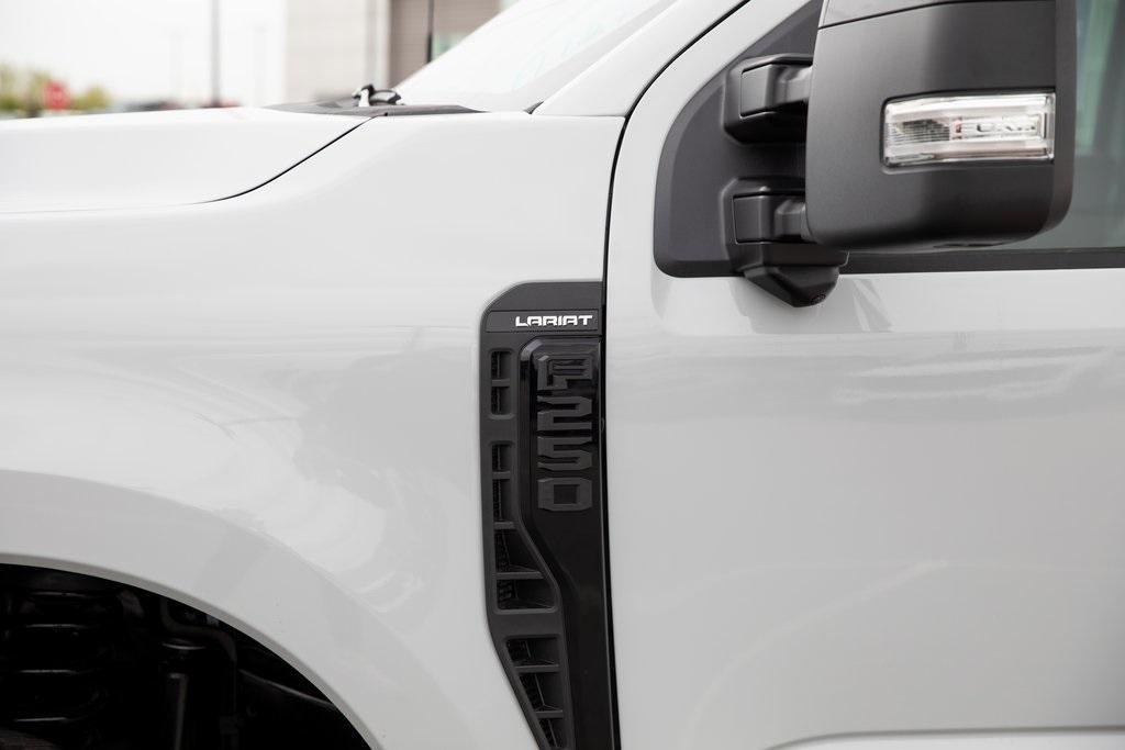 new 2025 Ford F-250 car, priced at $71,054