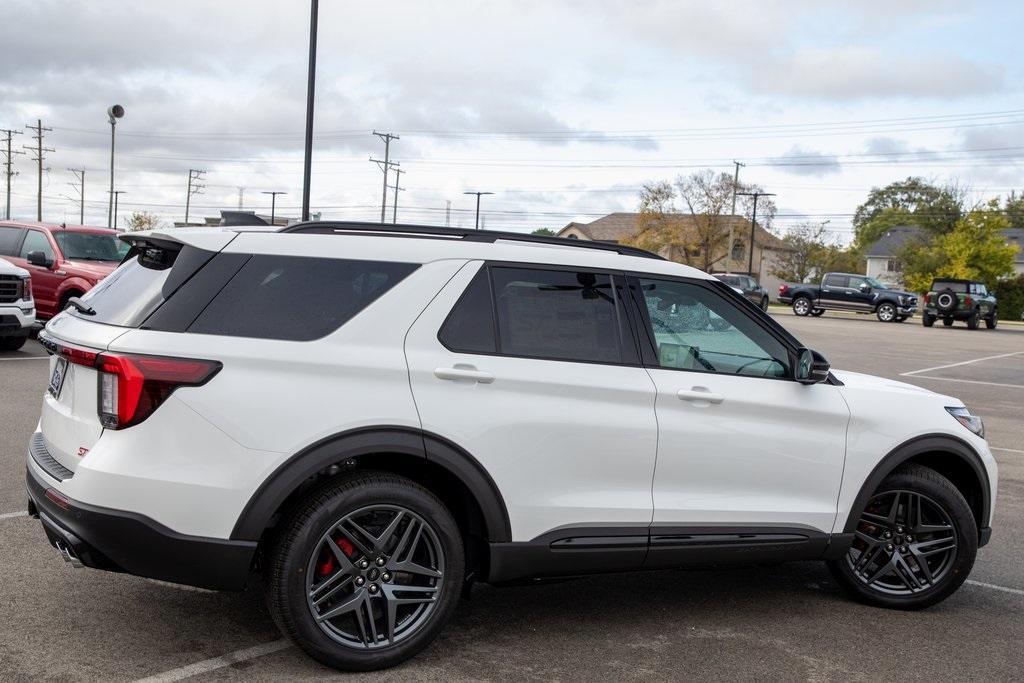 new 2025 Ford Explorer car, priced at $58,006