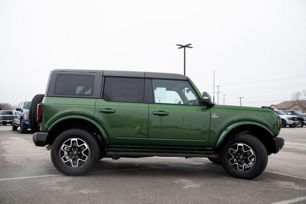 new 2024 Ford Bronco car, priced at $52,028