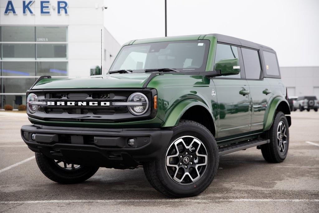 new 2024 Ford Bronco car, priced at $52,028