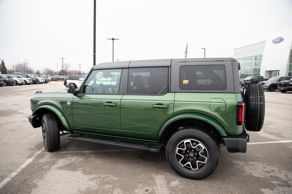 new 2024 Ford Bronco car, priced at $52,028