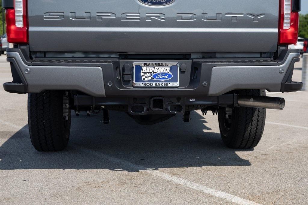 new 2025 Ford F-350 car, priced at $53,854