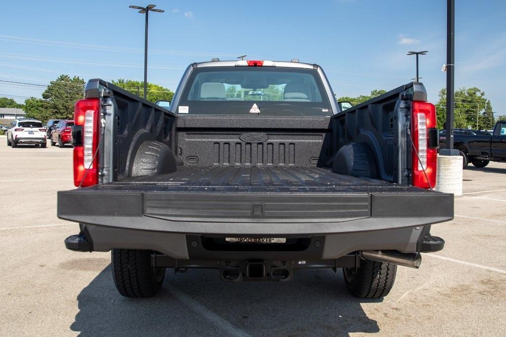 new 2025 Ford F-350 car, priced at $53,854