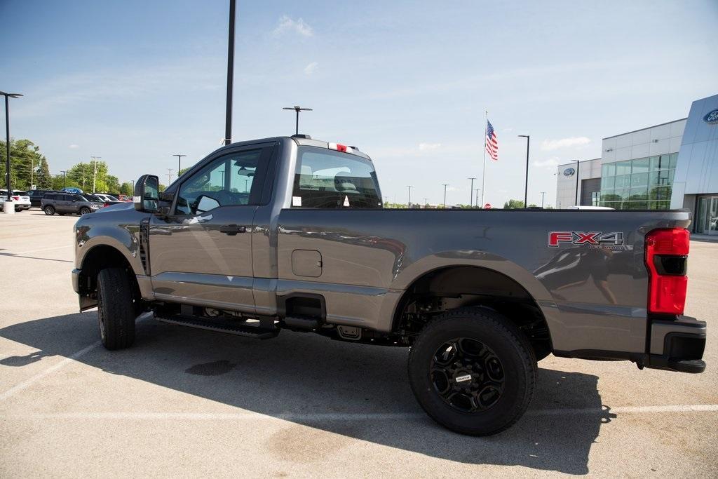new 2025 Ford F-350 car, priced at $53,854