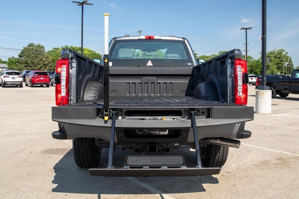 new 2025 Ford F-350 car, priced at $53,854