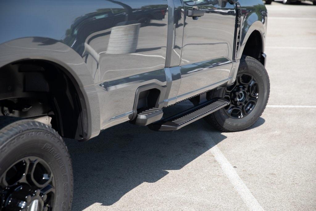 new 2025 Ford F-350 car, priced at $53,854