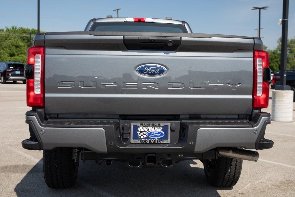 new 2025 Ford F-350 car, priced at $53,854