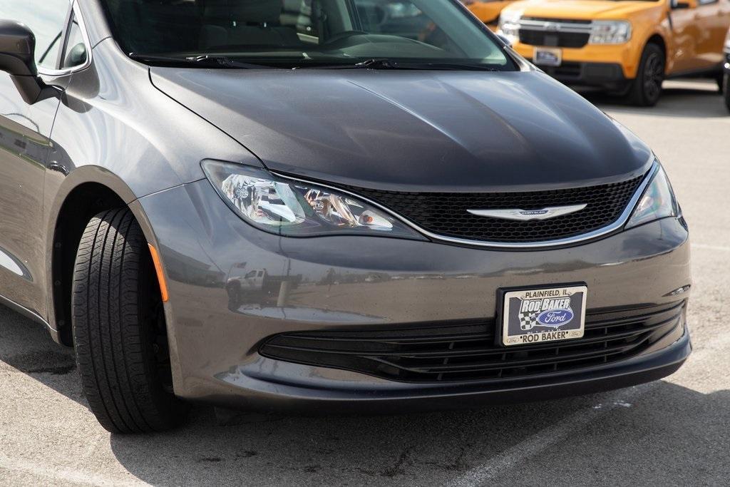 used 2017 Chrysler Pacifica car, priced at $12,997