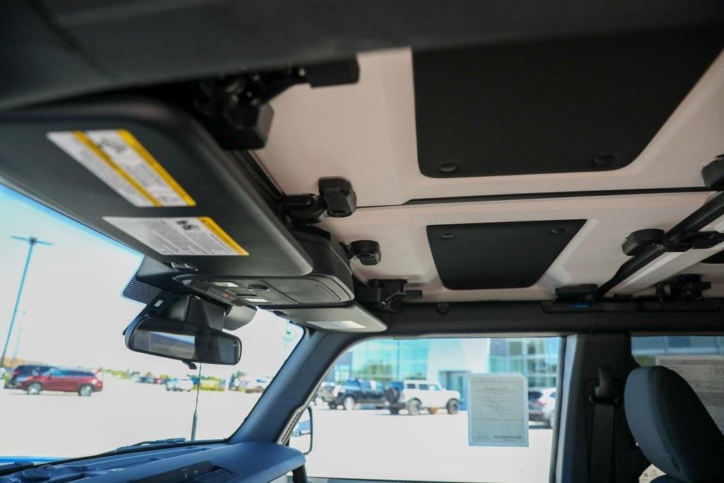 new 2025 Ford Bronco car, priced at $46,385