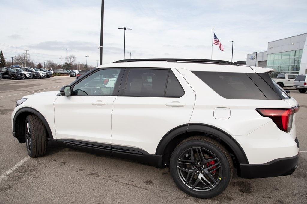 new 2025 Ford Explorer car, priced at $57,562