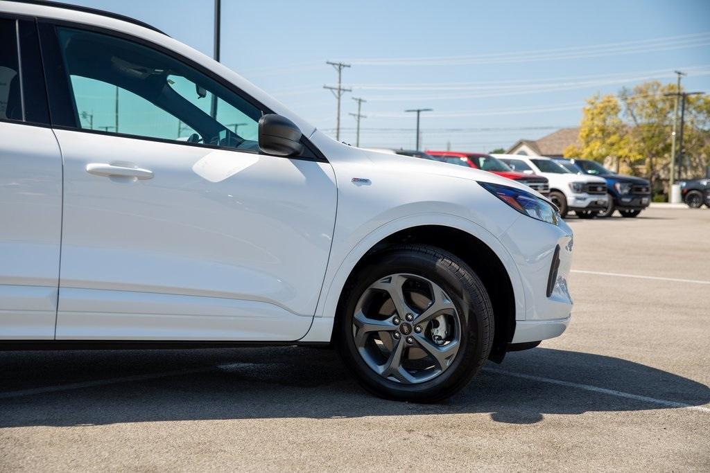 used 2023 Ford Escape car, priced at $22,923