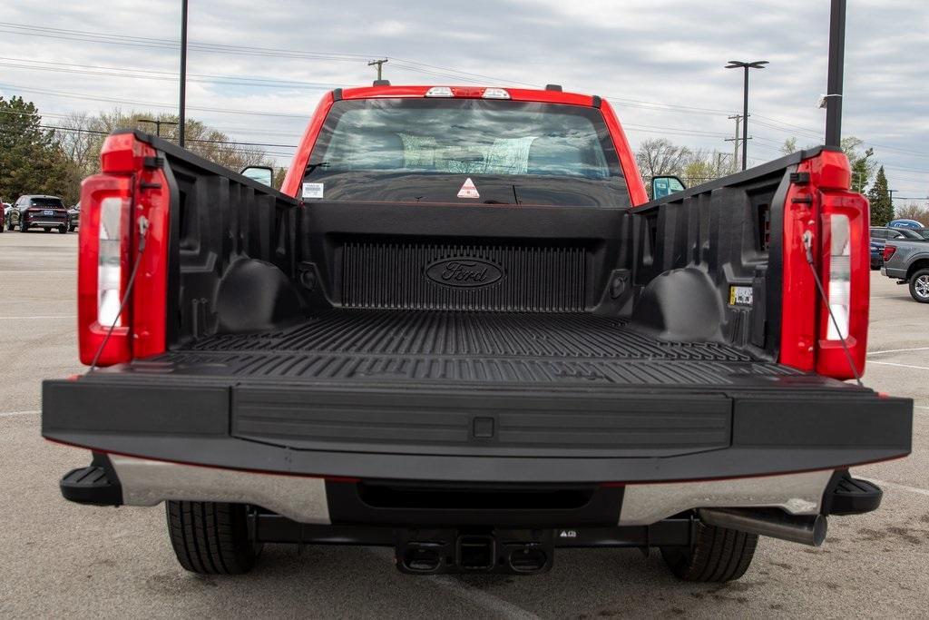 new 2025 Ford F-250 car, priced at $45,624