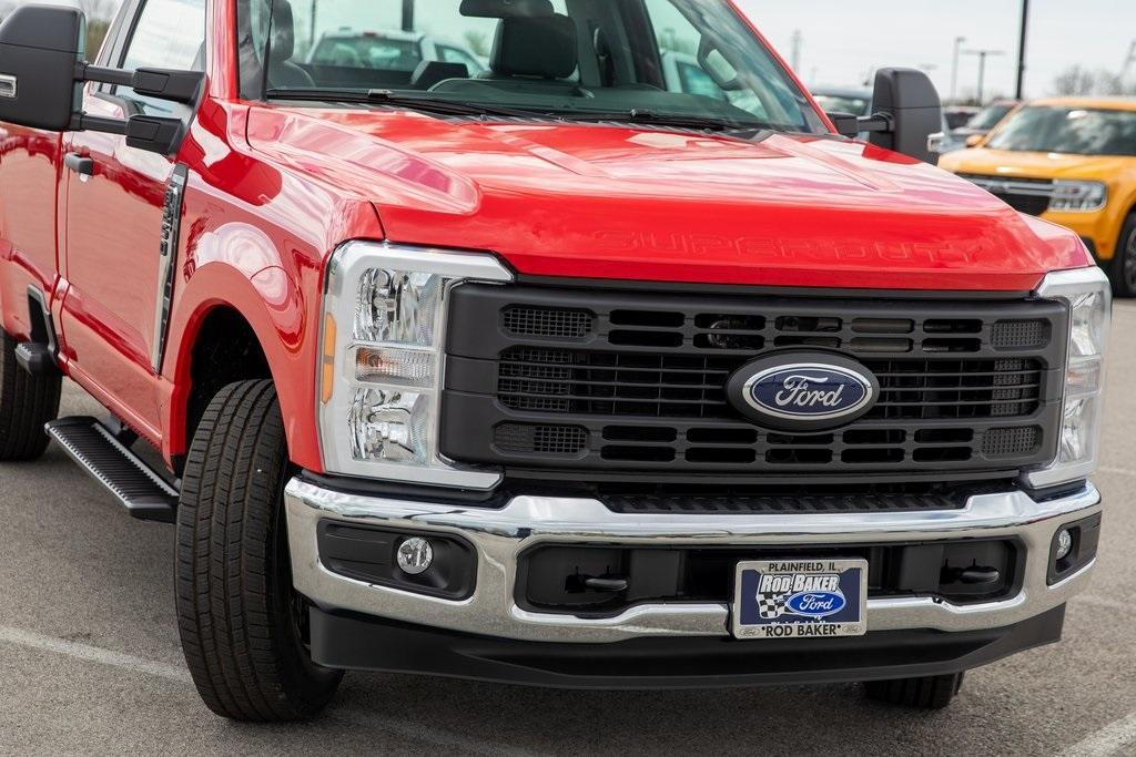 new 2025 Ford F-250 car, priced at $45,624