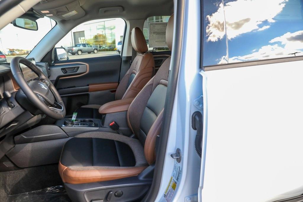 new 2025 Ford Bronco Sport car, priced at $35,736