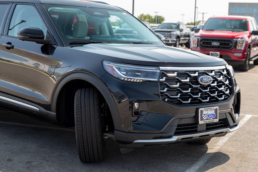 new 2025 Ford Explorer car, priced at $55,350