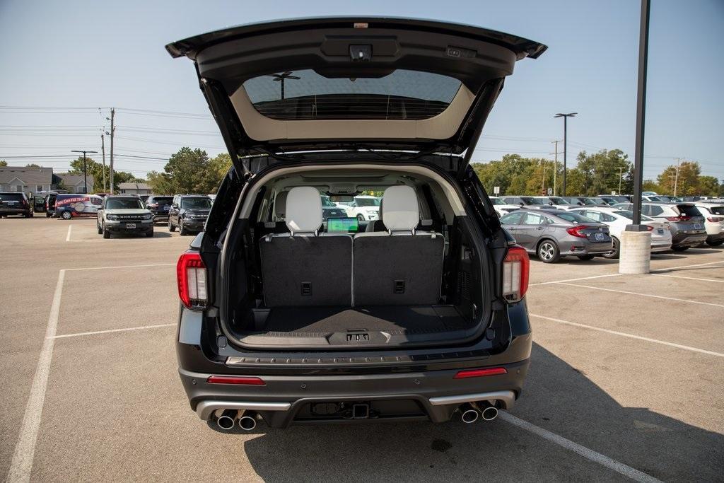 new 2025 Ford Explorer car, priced at $55,350