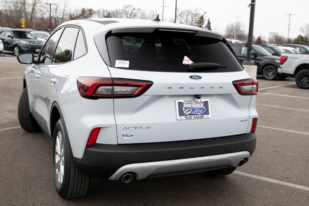 new 2025 Ford Escape car, priced at $29,758