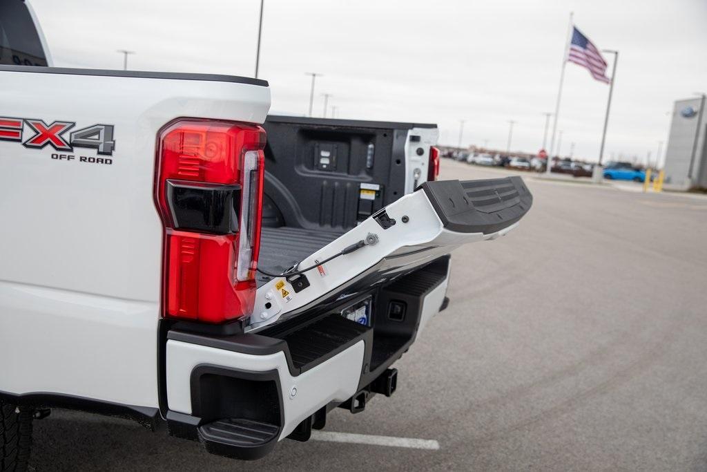 new 2024 Ford F-250 car, priced at $91,859