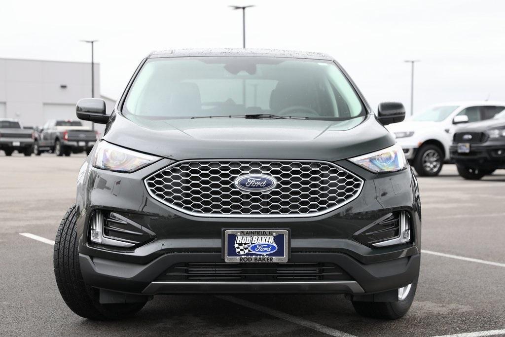 new 2024 Ford Edge car, priced at $37,679