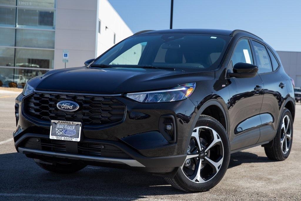 new 2025 Ford Escape car, priced at $33,026