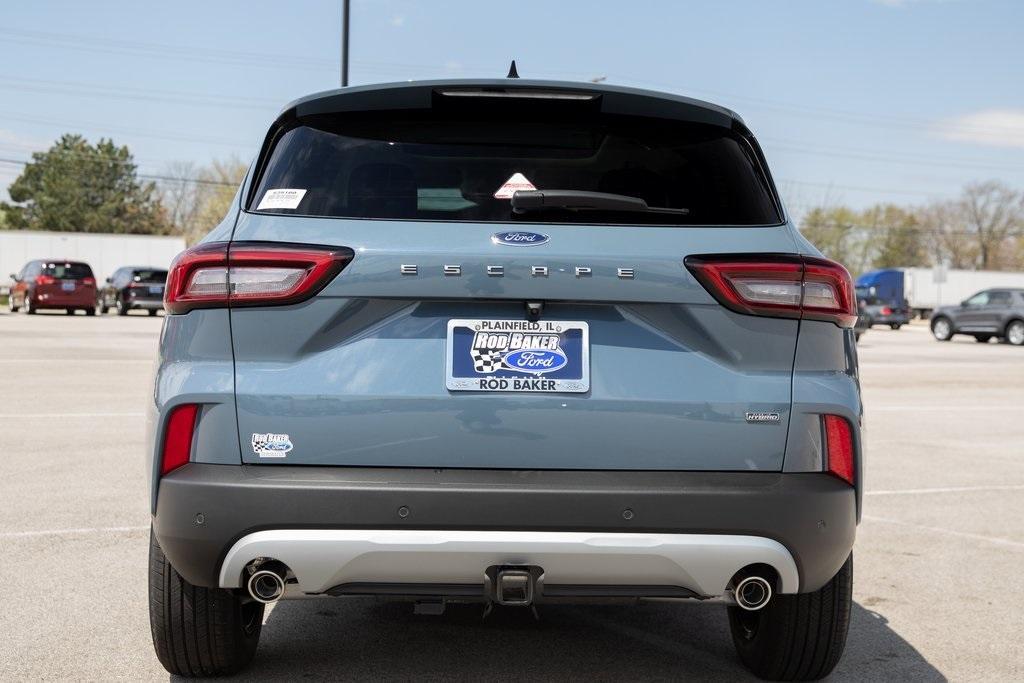 new 2025 Ford Escape car, priced at $35,502