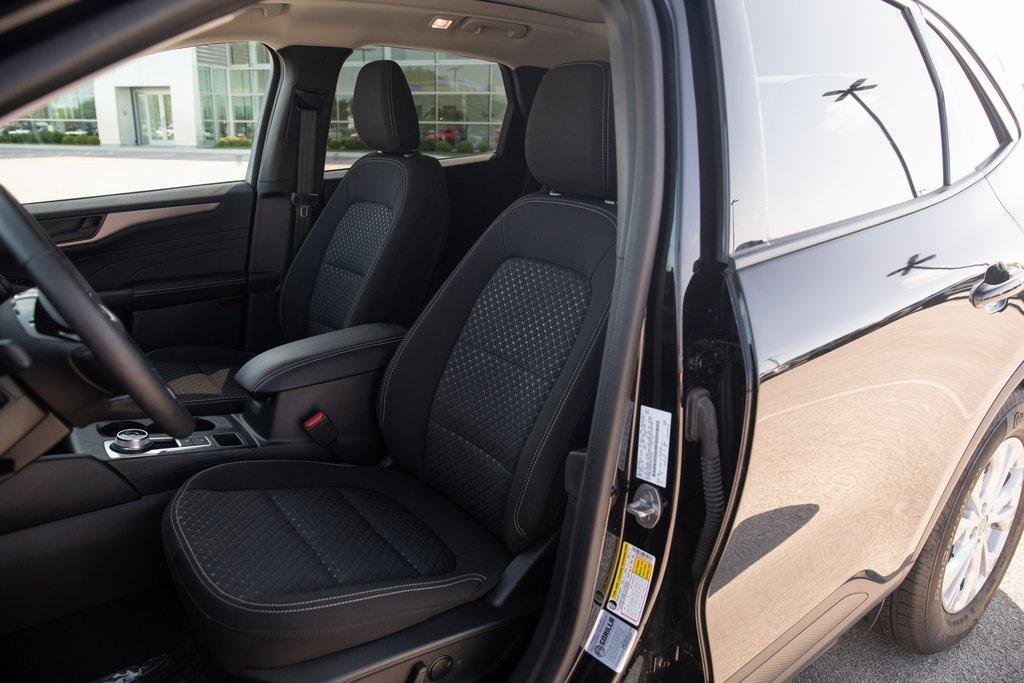 used 2023 Ford Escape car, priced at $24,997