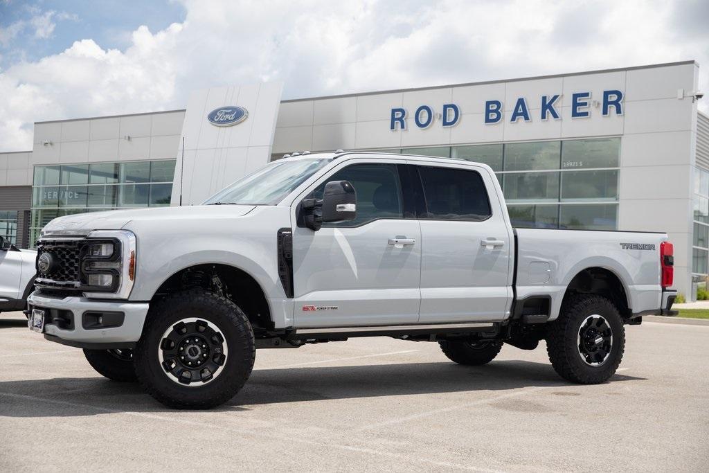 new 2025 Ford F-250 car, priced at $88,763