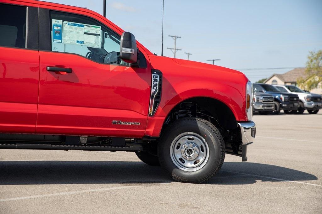 new 2025 Ford F-350 car, priced at $65,350