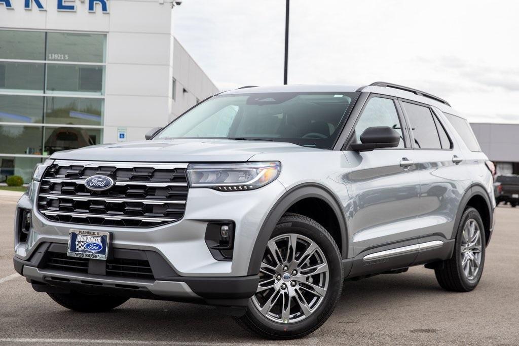 new 2025 Ford Explorer car, priced at $45,517