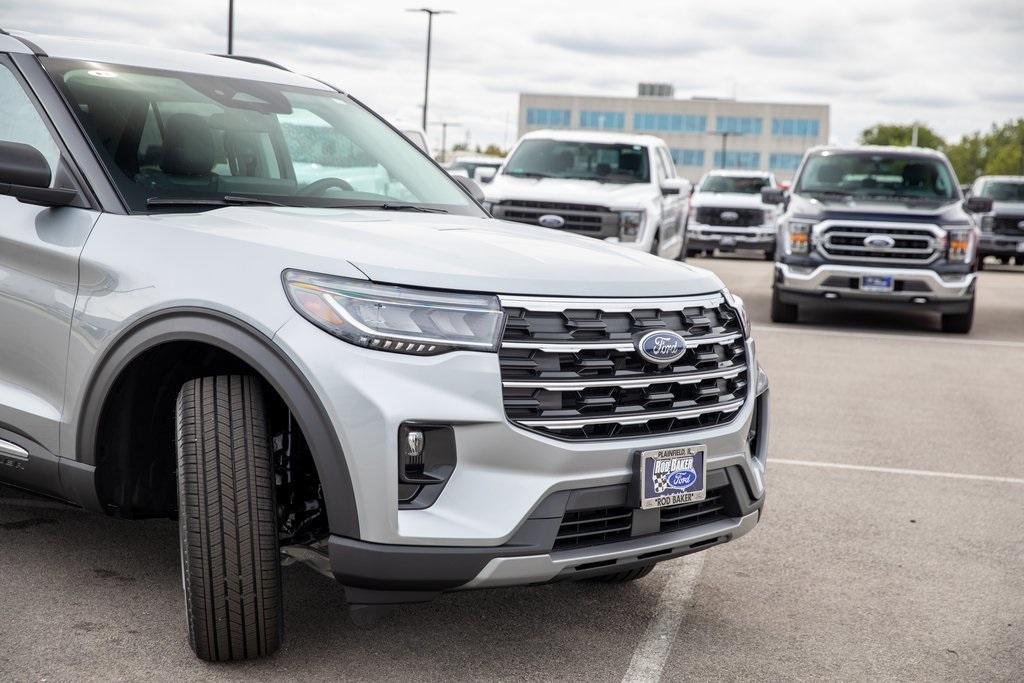 new 2025 Ford Explorer car, priced at $45,517