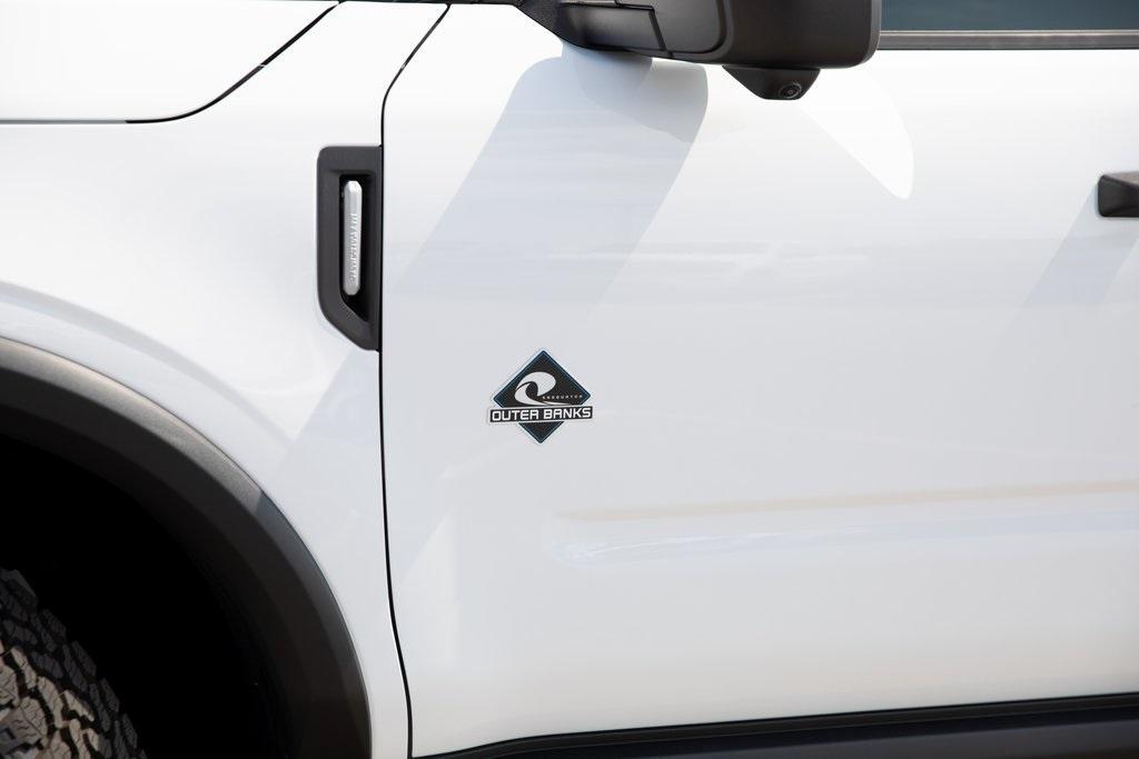 new 2025 Ford Bronco Sport car, priced at $39,960