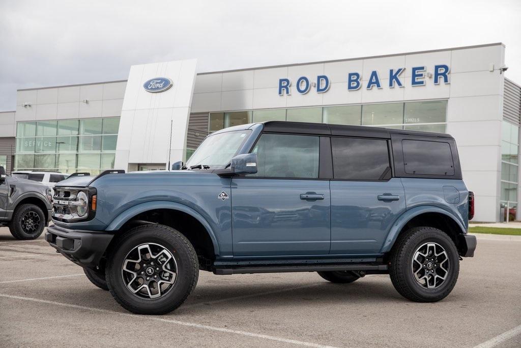 new 2024 Ford Bronco car, priced at $53,198