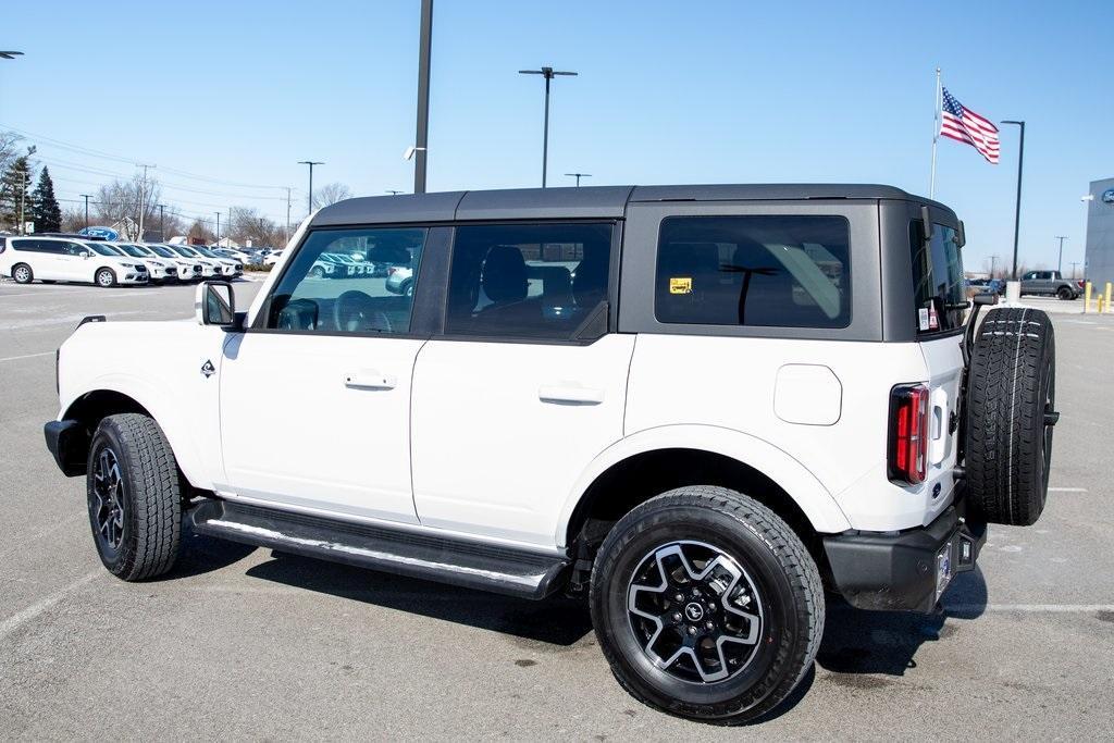 new 2025 Ford Bronco car, priced at $53,679