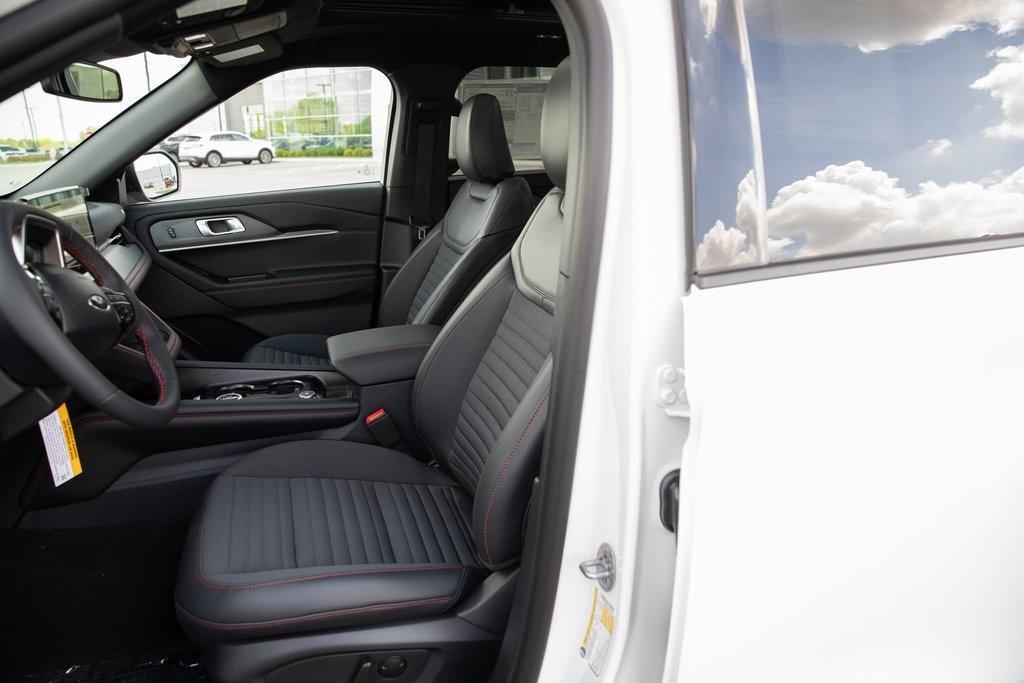new 2025 Ford Explorer car, priced at $50,489
