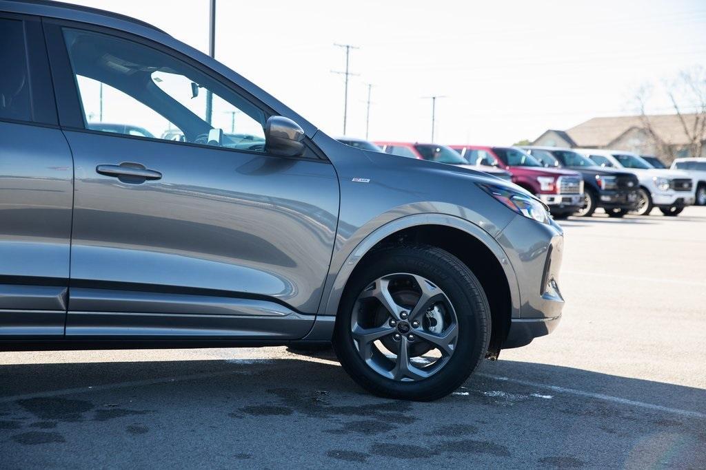 used 2023 Ford Escape car, priced at $25,997